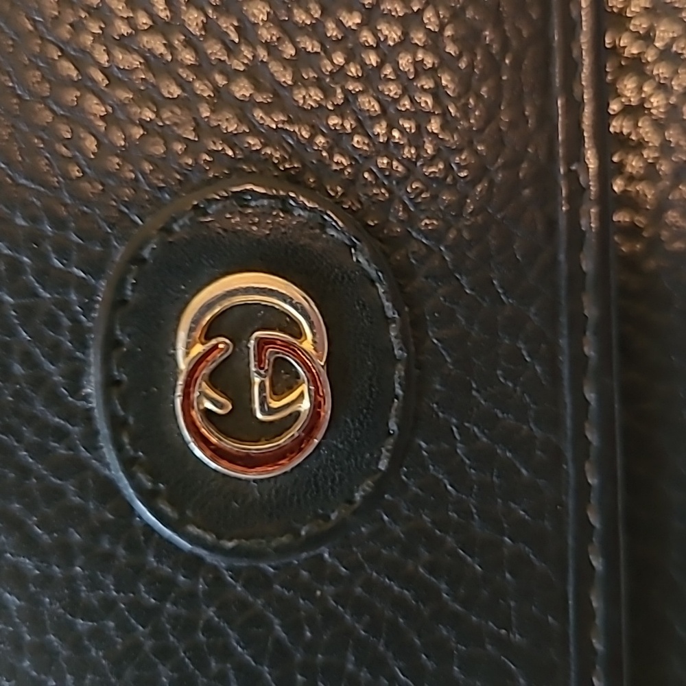 Gucci key case - Picture 2 of 5